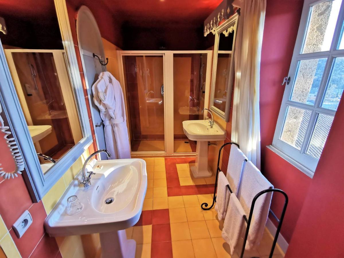 Chateau De Rochegude Екстериор снимка